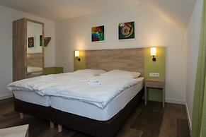 ROCA Restaurant & Hotel