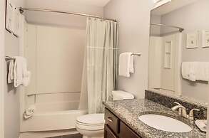 Seacove 7E 2 Bedroom Condo