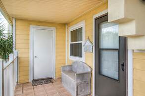 Seacove 7E 2 Bedroom Condo