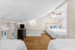 Seacove 7E 2 Bedroom Condo