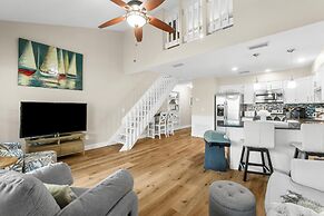 Seacove 7E 2 Bedroom Condo