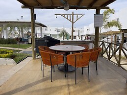 1537 Casa Las Conchas