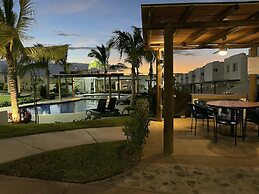 1537 Casa Las Conchas