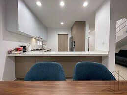 1537 Casa Las Conchas