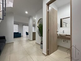 1537 Casa Las Conchas