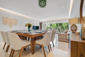 Bolongo by Naya Homes