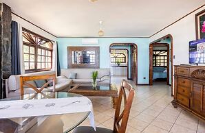 Casa de Playa - Marea Brava Condos