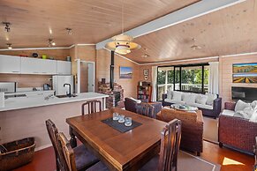 Miro Beach House at Palm Beach