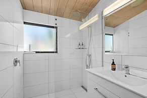 Miro Beach House at Palm Beach