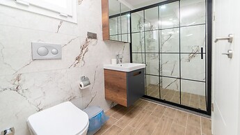 Huge Triplex Villa w Pool and Garden in Fethiye