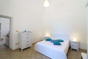 Villa on the Alimini Lakes a Stone's Throw From the sea