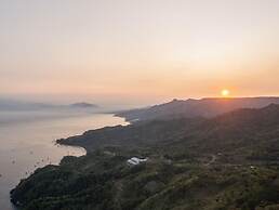 Laska Hotel Resort Ciletuh