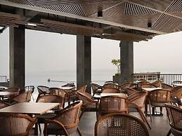 Laska Hotel Resort Ciletuh