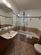 SUITE HOTEL 900m ZUR OPER