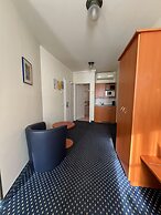 SUITE HOTEL 900m ZUR OPER