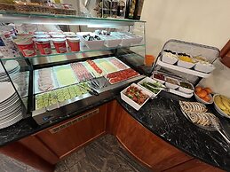 SUITE HOTEL 900m ZUR OPER