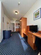 SUITE HOTEL 900m ZUR OPER