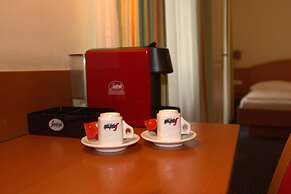 SUITE HOTEL 900m ZUR OPER