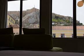 99 Adrianou Luxury Urban Stay