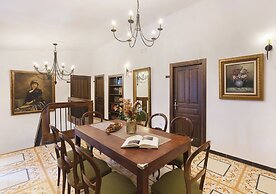 La Casona de las Flores