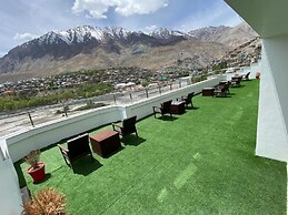 Hotel The White Castle