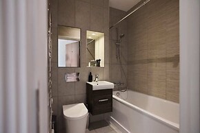 The Harlesden Place - Modern 3bdr Flat With Balcony