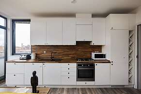 The Harlesden Classic - Lovely 2BDR Flat with Balcony