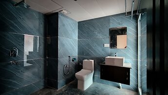 Mount Bayul Shangri-La Resort