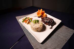 Mount Bayul Shangri-La Resort