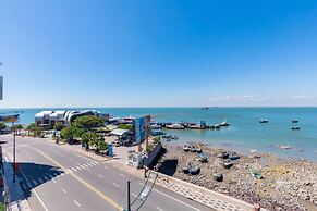 Joi Hospitality - Front Beach