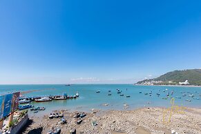 Joi Hospitality - Front Beach