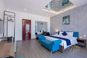 Joi Hospitality - Front Beach