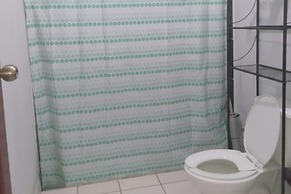 4 Bed House-sleeps 8-pet Friendly-private Garden