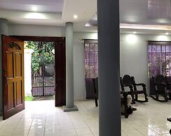 Friendly 4-bed House in Managua