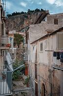 Uno Scorcio Sulla Rocca by Wonderful Italy