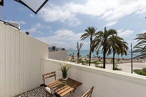 HOSTAL LUXURY NIT I DIA