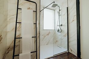 HOSTAL LUXURY NIT I DIA