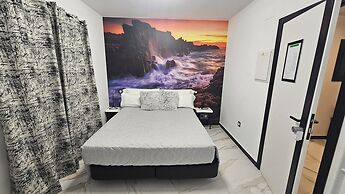 HOSTAL LUXURY NIT I DIA