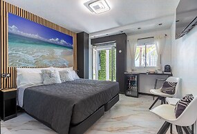 HOSTAL LUXURY NIT I DIA