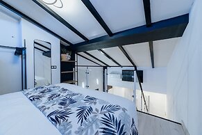 HOSTAL LUXURY NIT I DIA