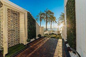 HOSTAL LUXURY NIT I DIA