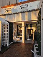 HOSTAL LUXURY NIT I DIA