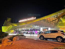 HOSTAL LUXURY NIT I DIA