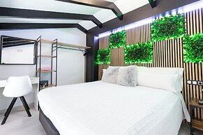 HOSTAL LUXURY NIT I DIA
