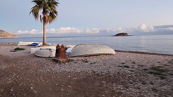 HOSTAL LUXURY NIT I DIA