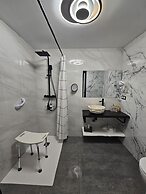 HOSTAL LUXURY NIT I DIA