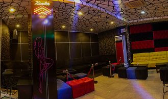 Dfranklin Apartment and Event Centre