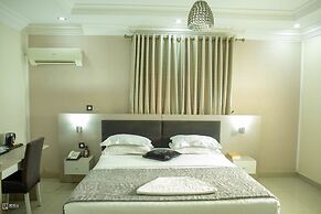 Dfranklin Apartment and Event Centre