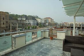 Dfranklin Apartment and Event Centre