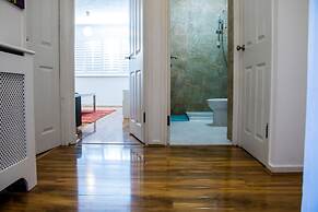 Charming 2-bed Fully Furnished Apartment in London